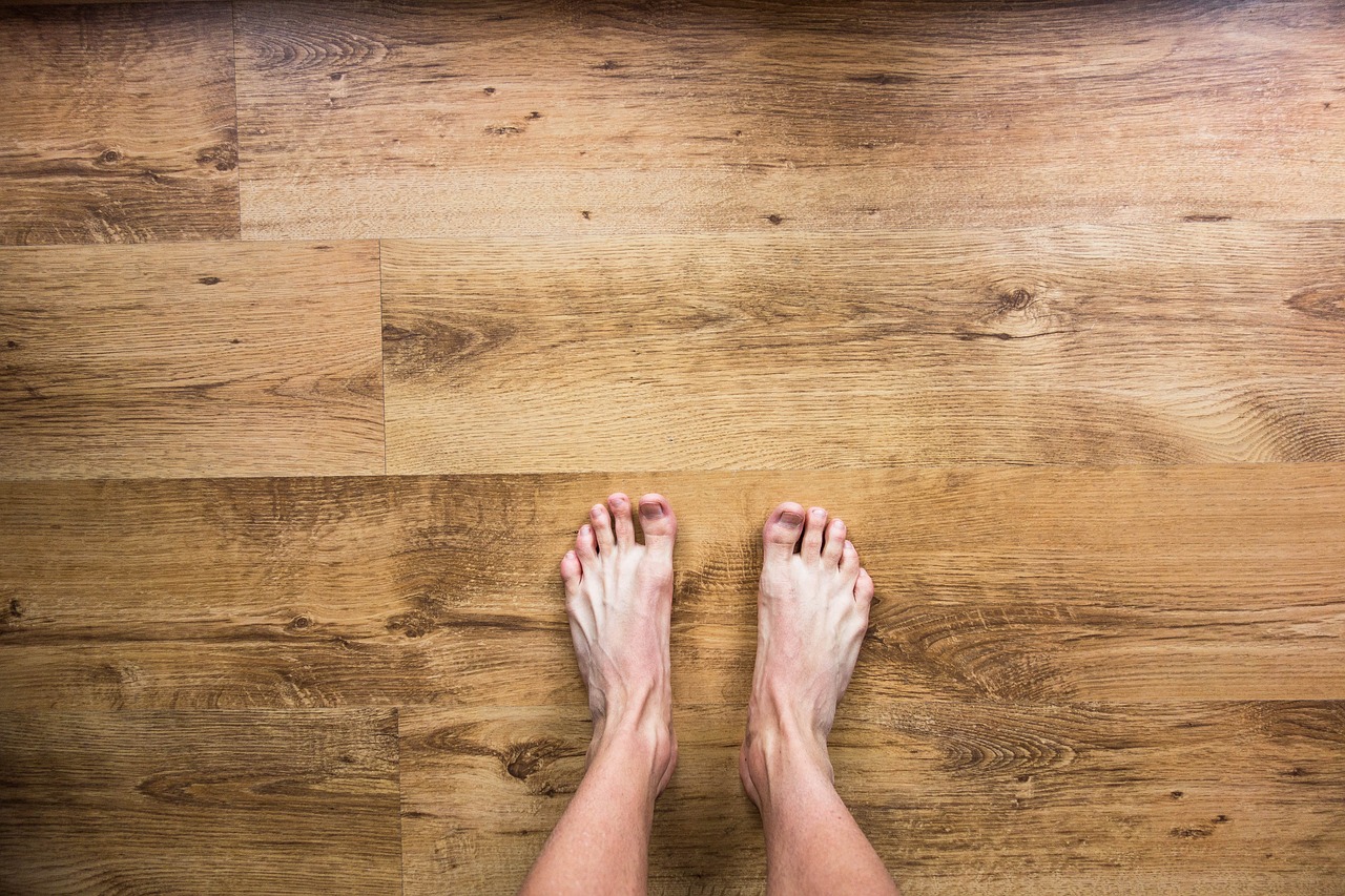 Barefoot Risks  Heel That Pain