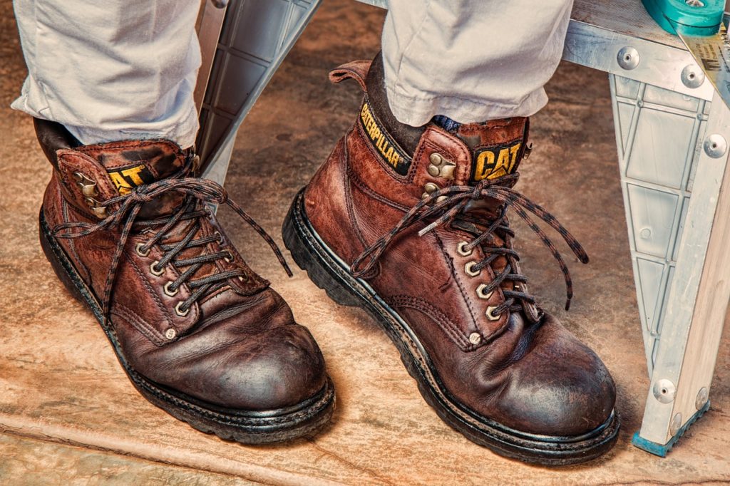 slip resistant work shoes for plantar fasciitis