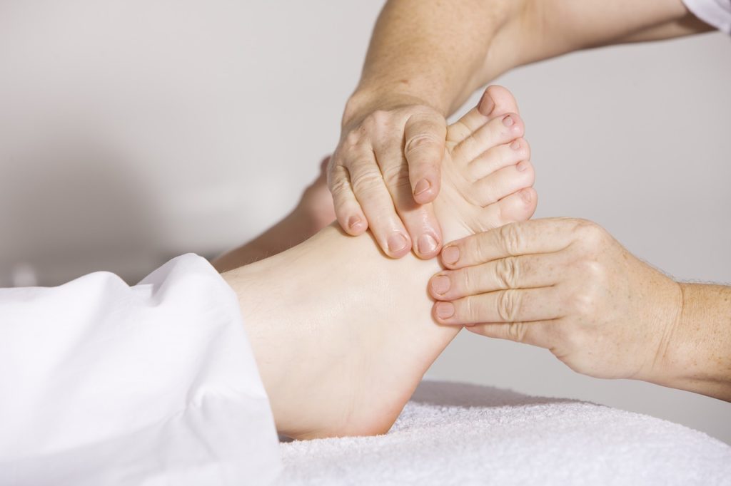 Foot massage for heel pain